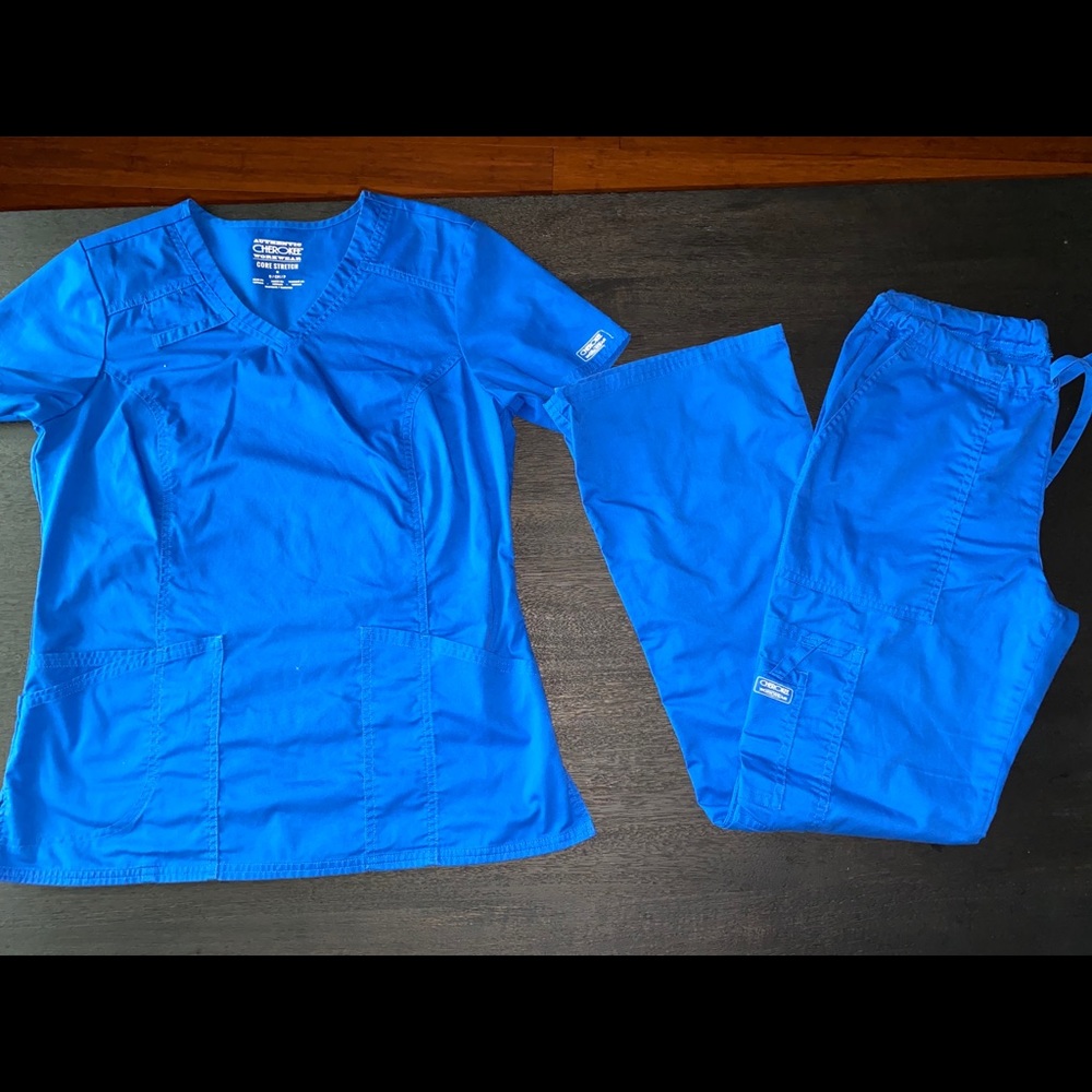 Cherokee scrubs